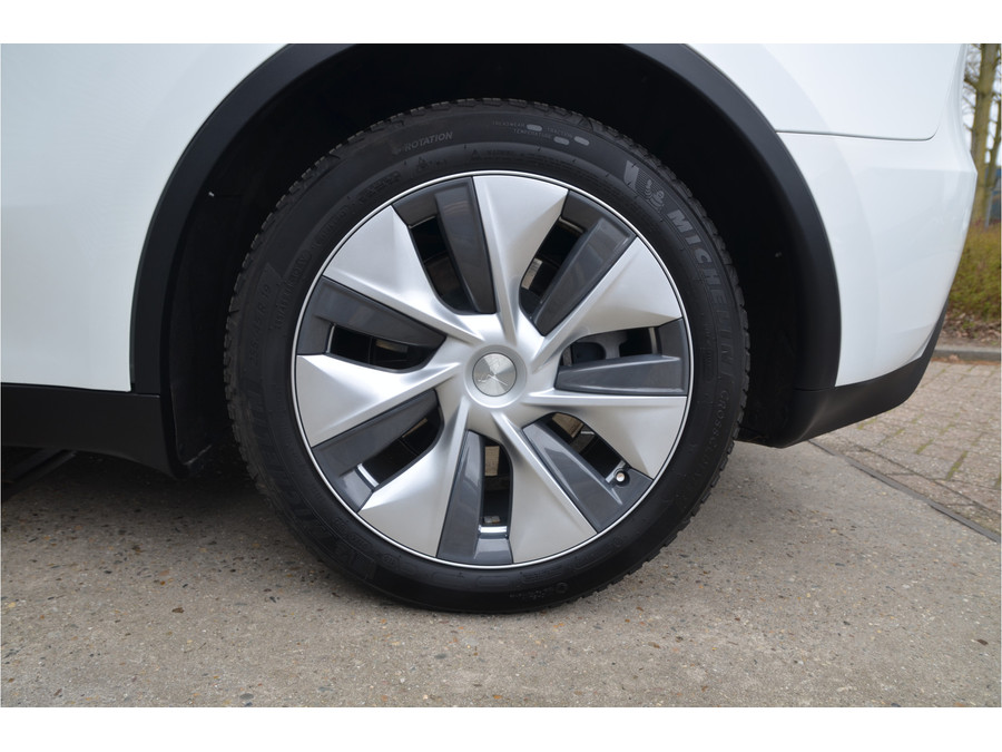 Tesla Model Y Long Range AWD 75 kWh