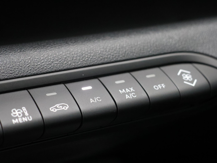 Jeep Avenger 1.2 e-Hybrid Altitude