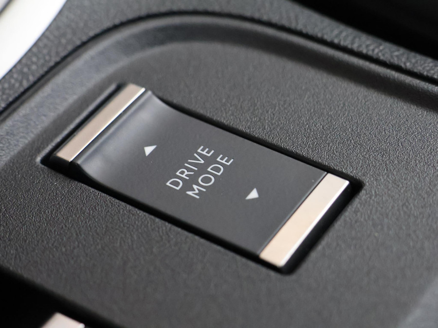 Jeep Avenger 1.2 e-Hybrid Altitude