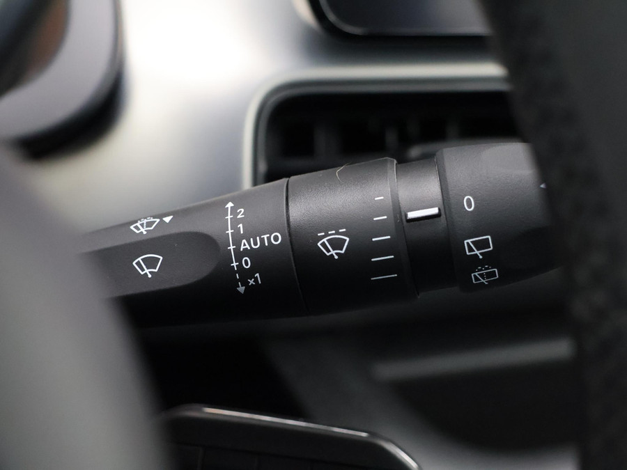 Jeep Avenger 1.2 e-Hybrid Altitude