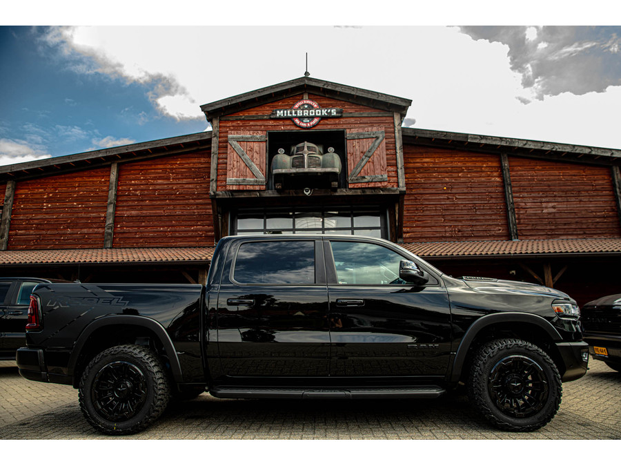 Dodge Dodge ram 1500 Rebel Night Hurricane