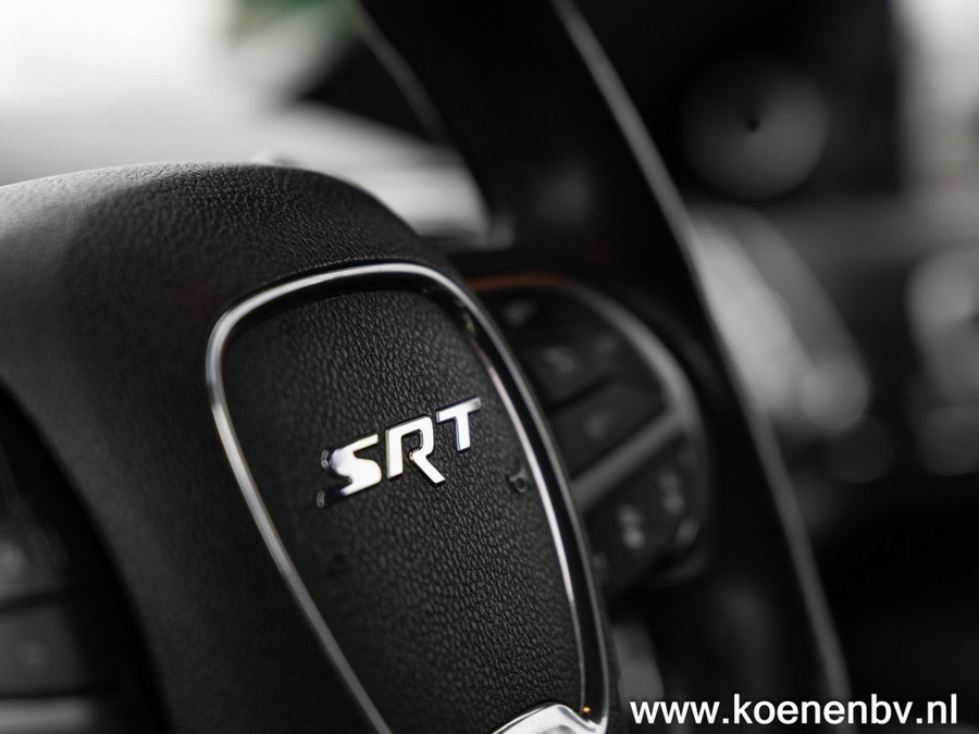 Jeep Grand Cherokee SRT 6.4 V8 468 Pk / LPG Geel Kenteken Topstaat