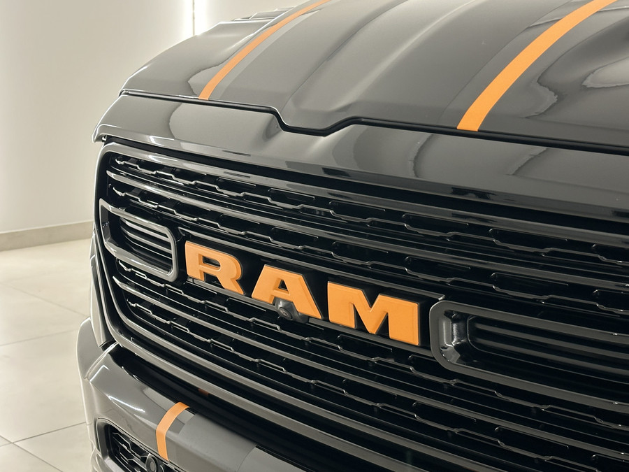 Dodge RAM 1500 5.7 V8 Limited Widebody Carway Edition