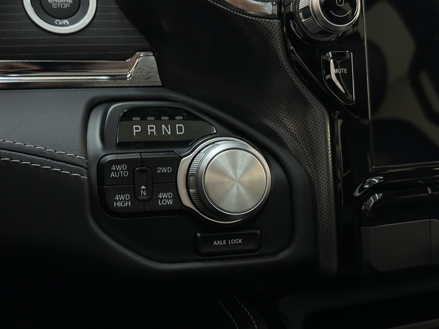 Dodge RAM 1500 5.7 V8 Limited Widebody Carway Edition