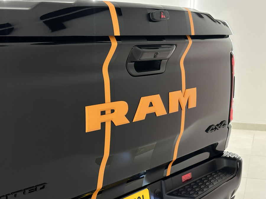 Dodge RAM 1500 5.7 V8 Limited Widebody Carway Edition