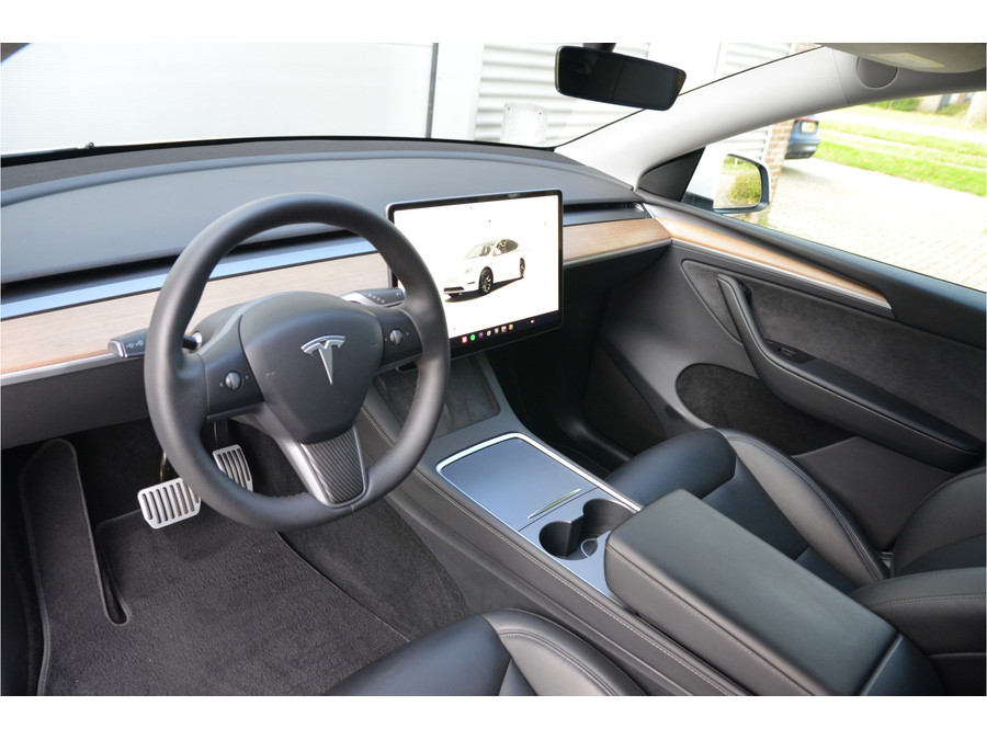 Tesla Model Y Long Range AWD 75 kWh