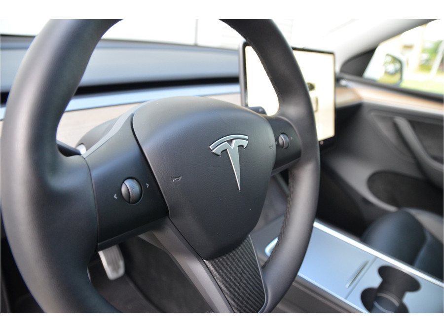 Tesla Model Y Long Range AWD 75 kWh