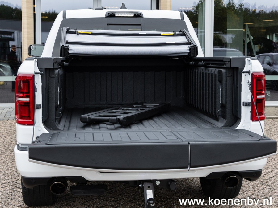 Dodge Ram Pickup Limited Night MY25 540pk Multi Function Tailgate LPG Bakflip SUPERAKTIE!!