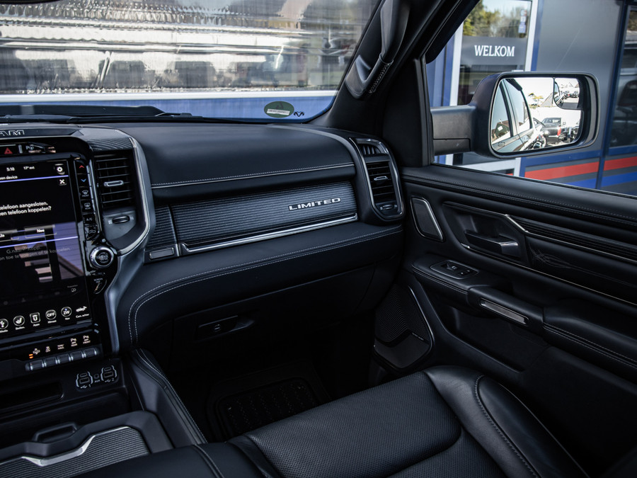 Dodge Ram 1500 Limited Night Edition | Luchtvering | Head-Up Display | Ramboxen