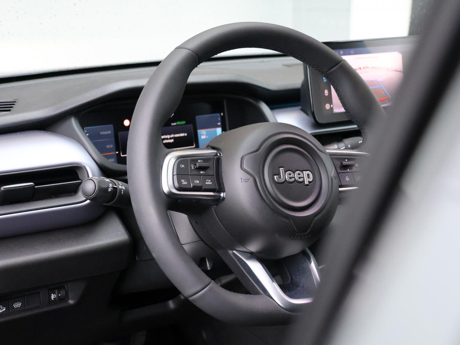 Jeep Avenger Summit 54 kWh
