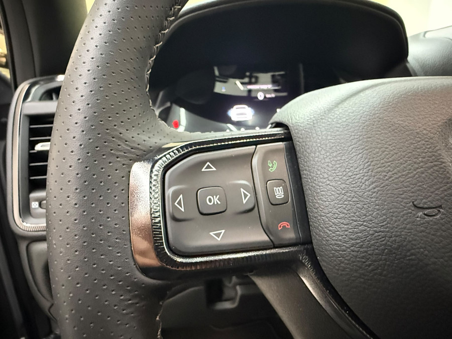 RAM 1500 5.7 V8 4x4 Crew Cab Sport