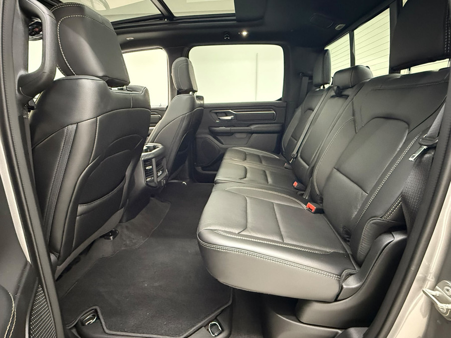 RAM 1500 5.7 V8 4x4 Crew Cab Sport
