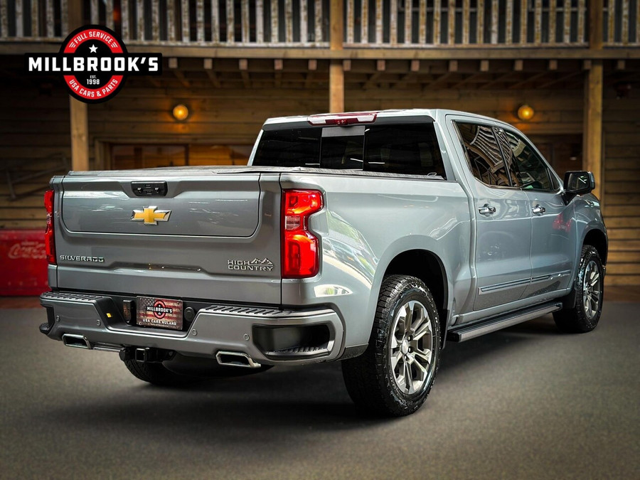 Chevrolet Silverado USA High Country 6.2 V8 420 PK