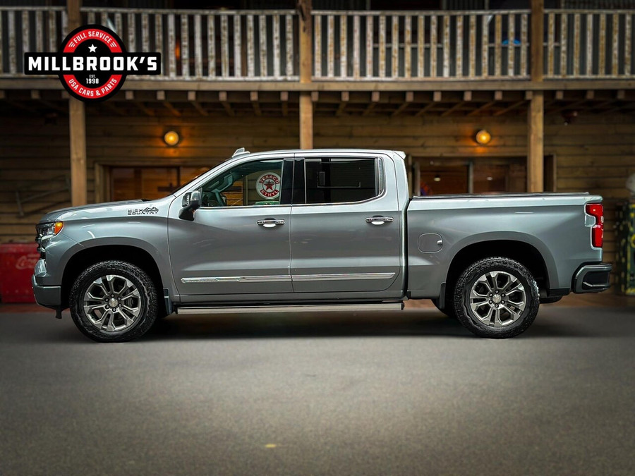 Chevrolet Silverado USA High Country 6.2 V8 420 PK
