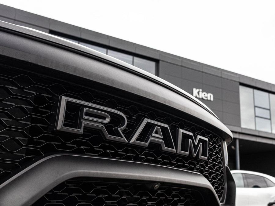 Dodge RAM 1500 6.2 V8 4x4 Crew Cab TRX