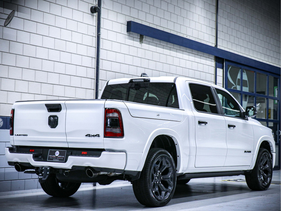 Dodge Ram 1500 Crew Cab Limited Night Edition Rambox