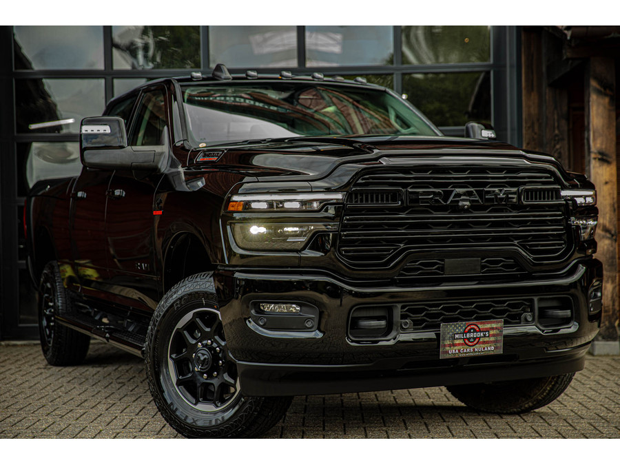 Dodge RAM 2500 laramie 6.7L Cummins