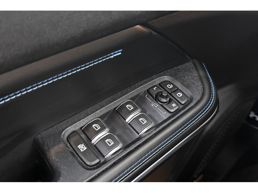 Lynk & Co 01 1.5 PHEV Aut. Black Edition