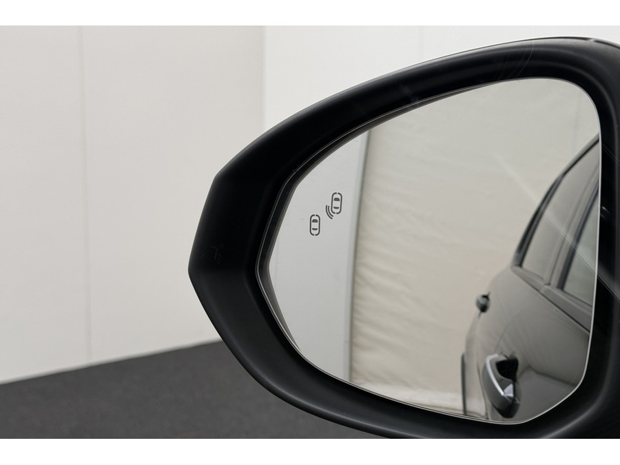 Lynk & Co 01 1.5 PHEV Aut. Black Edition