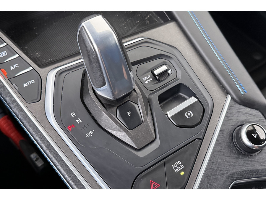 Lynk & Co 01 1.5 PHEV Aut. Black Edition