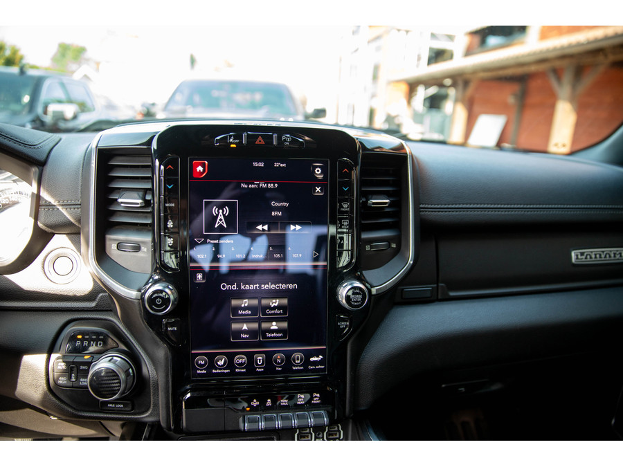Dodge RAM 1500 5.7 V8 4x4 Crew Cab Laramie