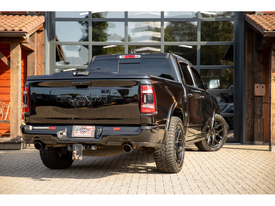 Dodge RAM 1500 5.7 V8 4x4 Crew Cab Laramie