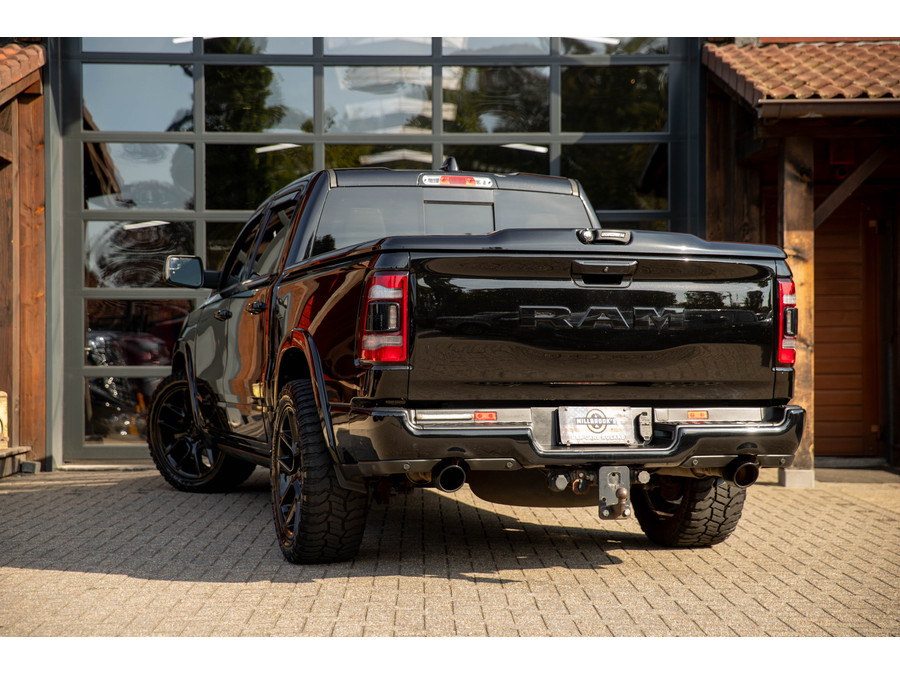 Dodge RAM 1500 5.7 V8 4x4 Crew Cab Laramie