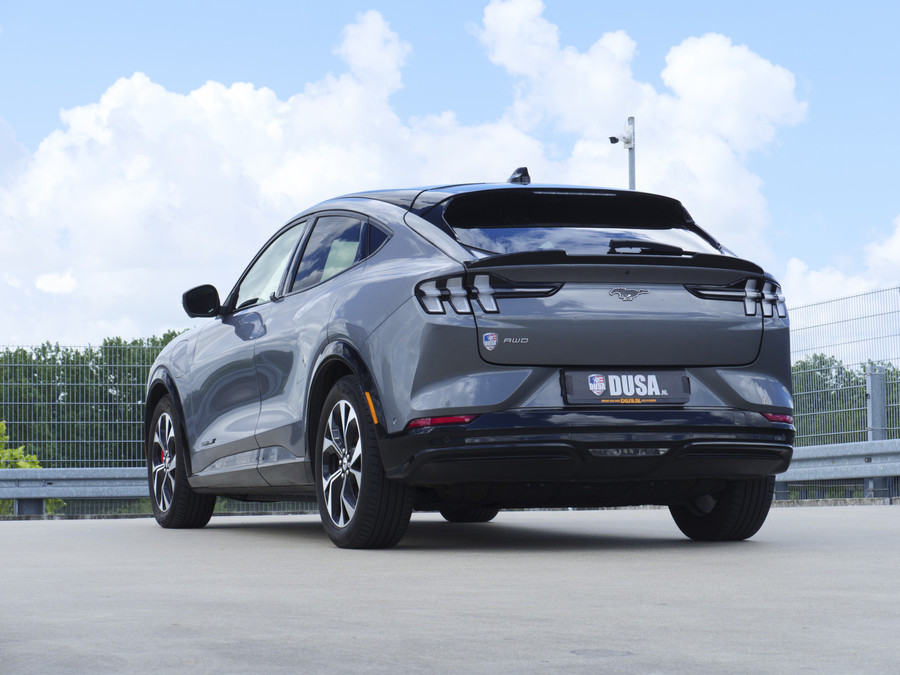 Ford Mustang Mach-E Extended AWD