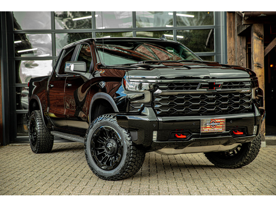 Chevrolet Silverado ZR2 6.2 V8
