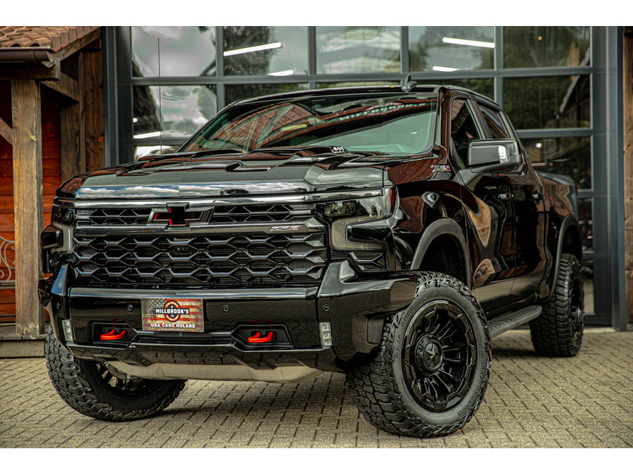 Chevrolet Silverado ZR2 6.2 V8