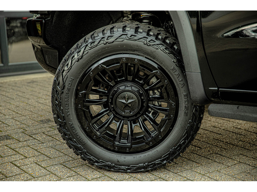 Chevrolet Silverado ZR2 6.2 V8