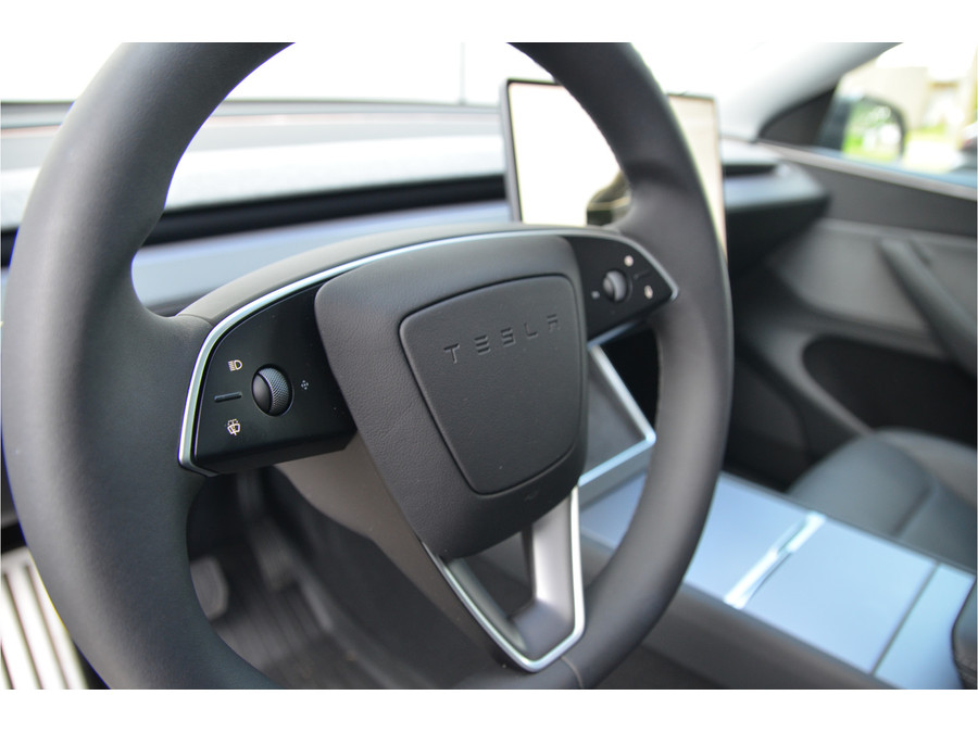 Tesla Model Y Premium Long Range RWD 75 kWh