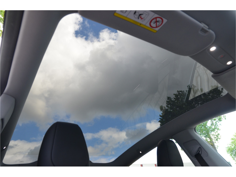Tesla Model Y Premium Long Range RWD 75 kWh