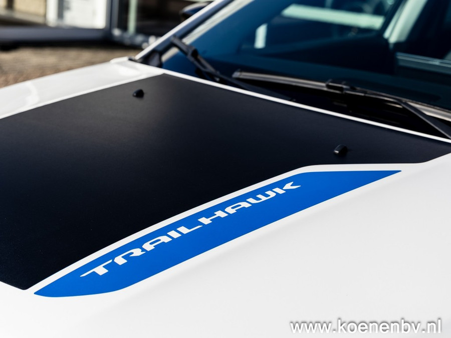 Jeep Compass 4xE 240pk 4x4 Autom. PHEV Trailhawk CLIMATE C. / LEER