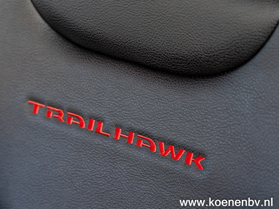 Jeep Compass 4xE 240pk 4x4 Autom. PHEV Trailhawk CLIMATE C. / LEER