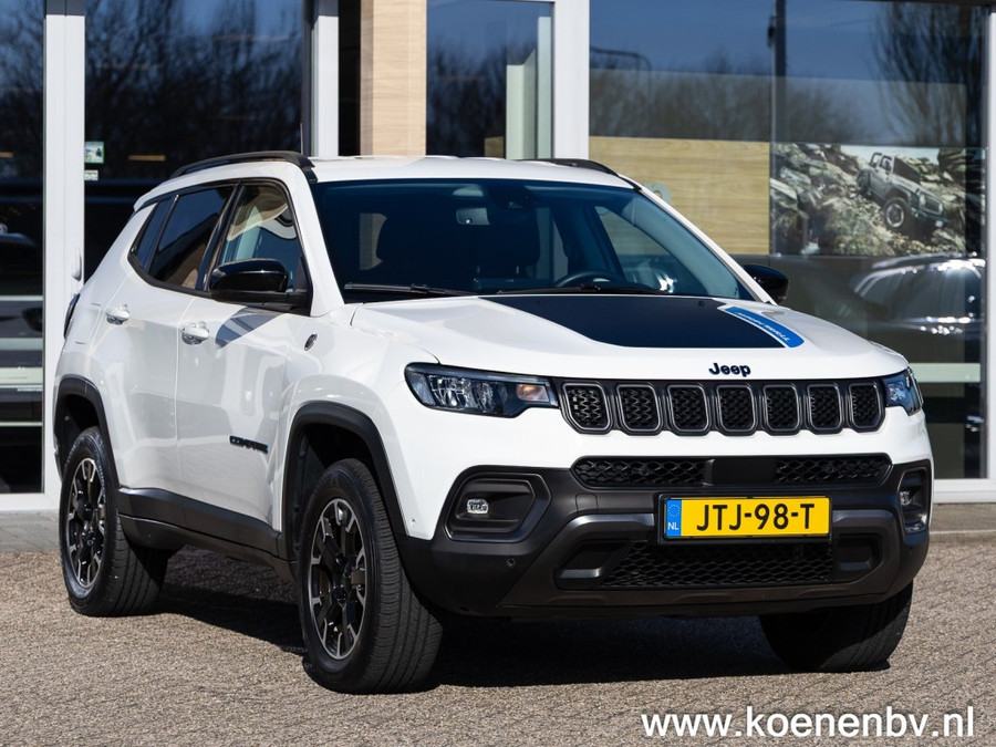Jeep Compass 4xE 240pk 4x4 Autom. PHEV Trailhawk CLIMATE C. / LEER