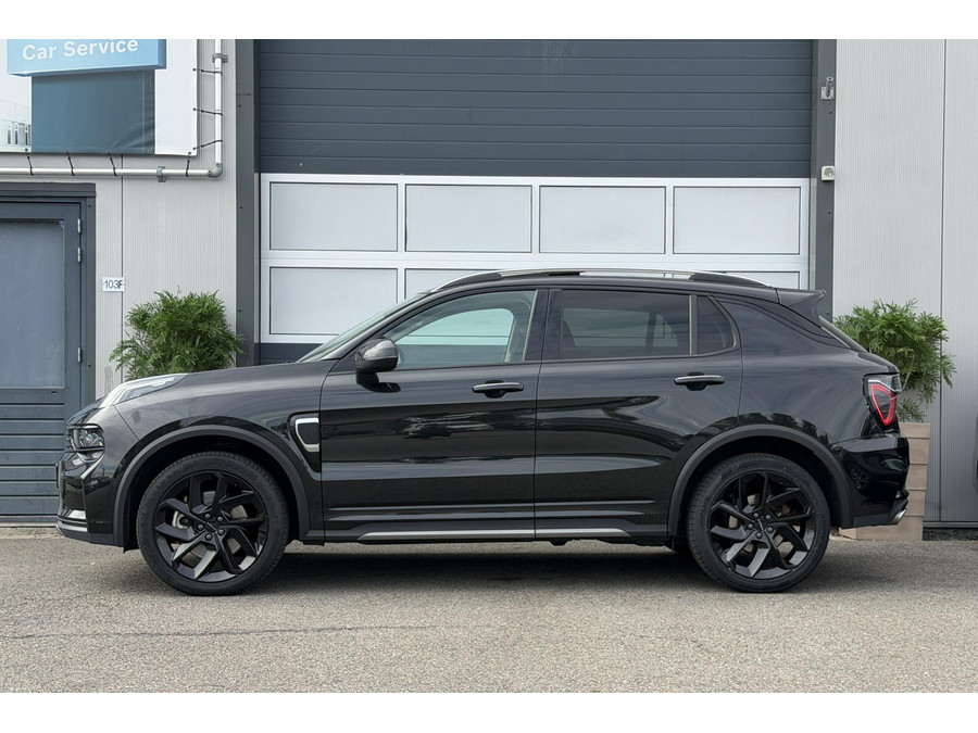 Lynk & Co 01 1.5/Pano/NaviCamera/BlackStyle
