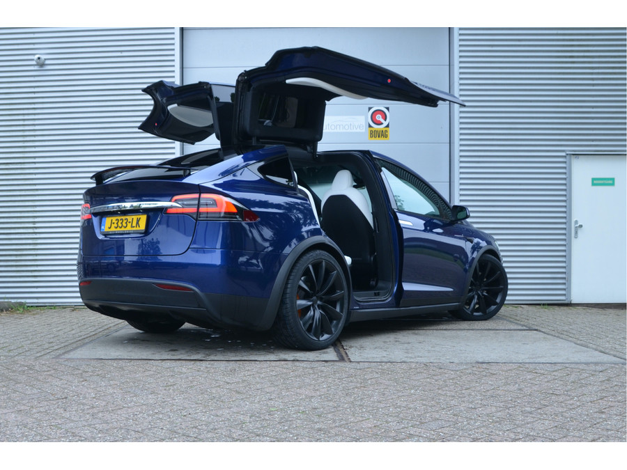 Tesla Model X Long Range