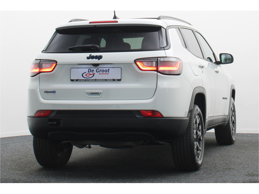 Jeep Compass 4xe 240 Plug-in Hybrid Electric Trailhawk