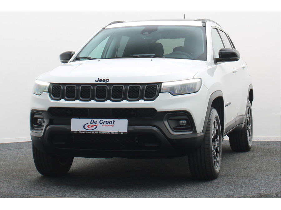 Jeep Compass 4xe 240 Plug-in Hybrid Electric Trailhawk