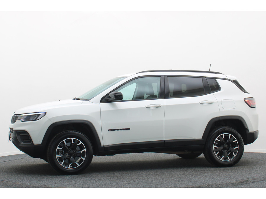 Jeep Compass 4xe 240 Plug-in Hybrid Electric Trailhawk