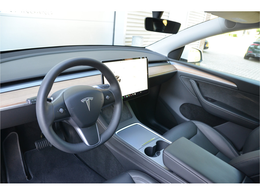 Tesla Model Y Long Range AWD 75 kWh