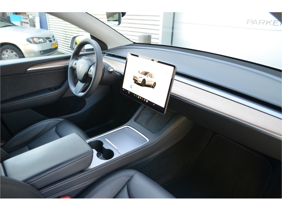 Tesla Model Y Long Range AWD 75 kWh