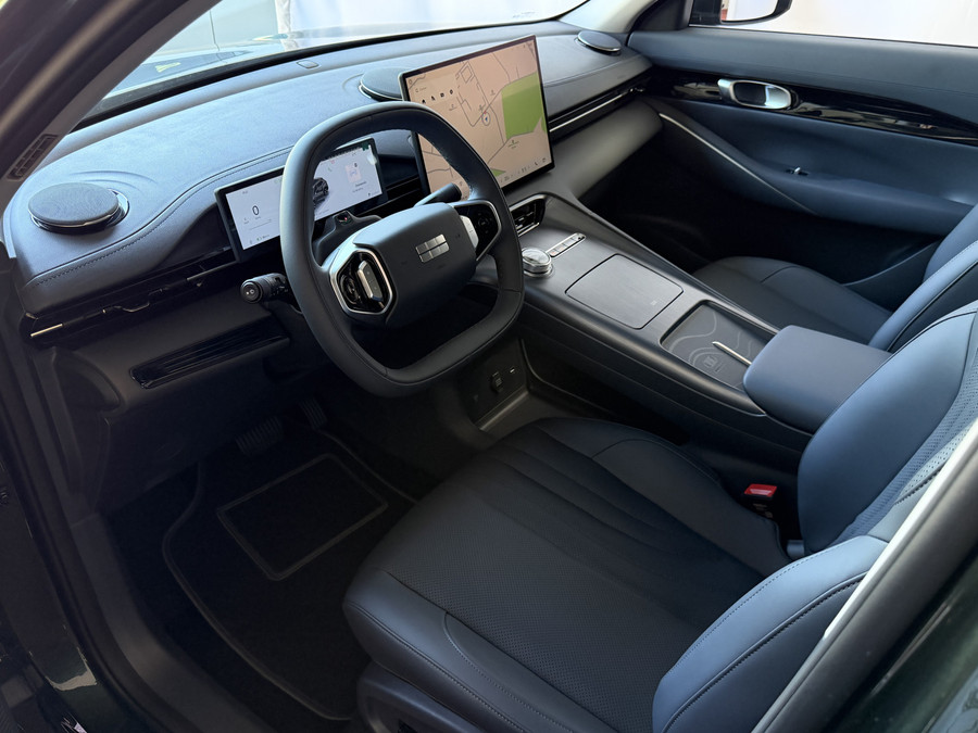 Geely E5 Pro+ 68 kWh | 475 km WLTP | 8 Jaar Garantie | Verwarmde & Geventileerde Stoelen | 360° Camera | Warm