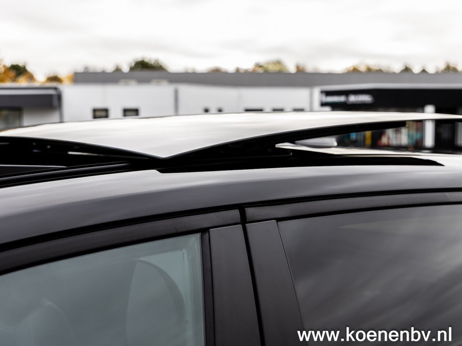 Jeep Avenger 1.2T 4xE The North Face PANO / 4WD / AUTOMAAT
