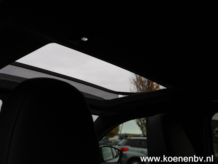 Jeep Avenger 1.2T 4xE The North Face PANO / 4WD / AUTOMAAT
