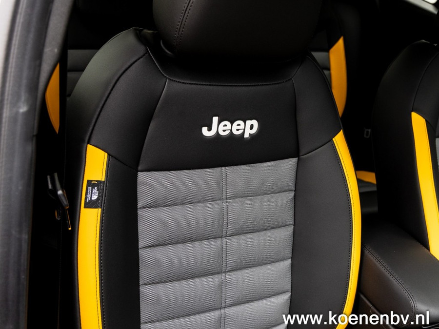 Jeep Avenger 1.2T 4xE The North Face PANO / 4WD / AUTOMAAT