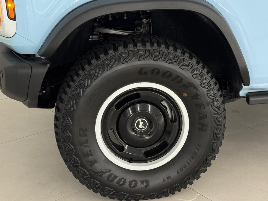 Ford Bronco 2.7 Heritage Edition