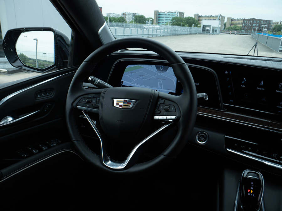Cadillac Escalade 6.2 V8 | Sport |