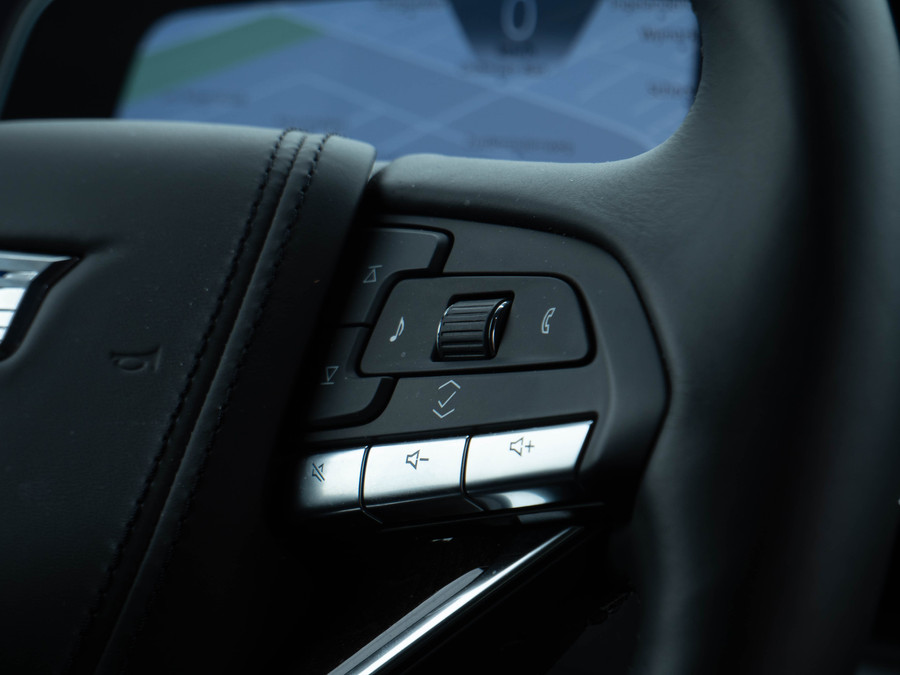 Cadillac Escalade 6.2 V8 | Sport |